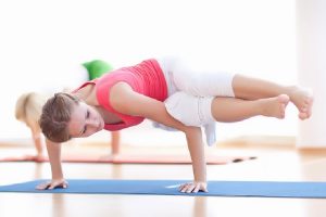 مزایای ورزش یوگا برای سلامت جسم و ذهن